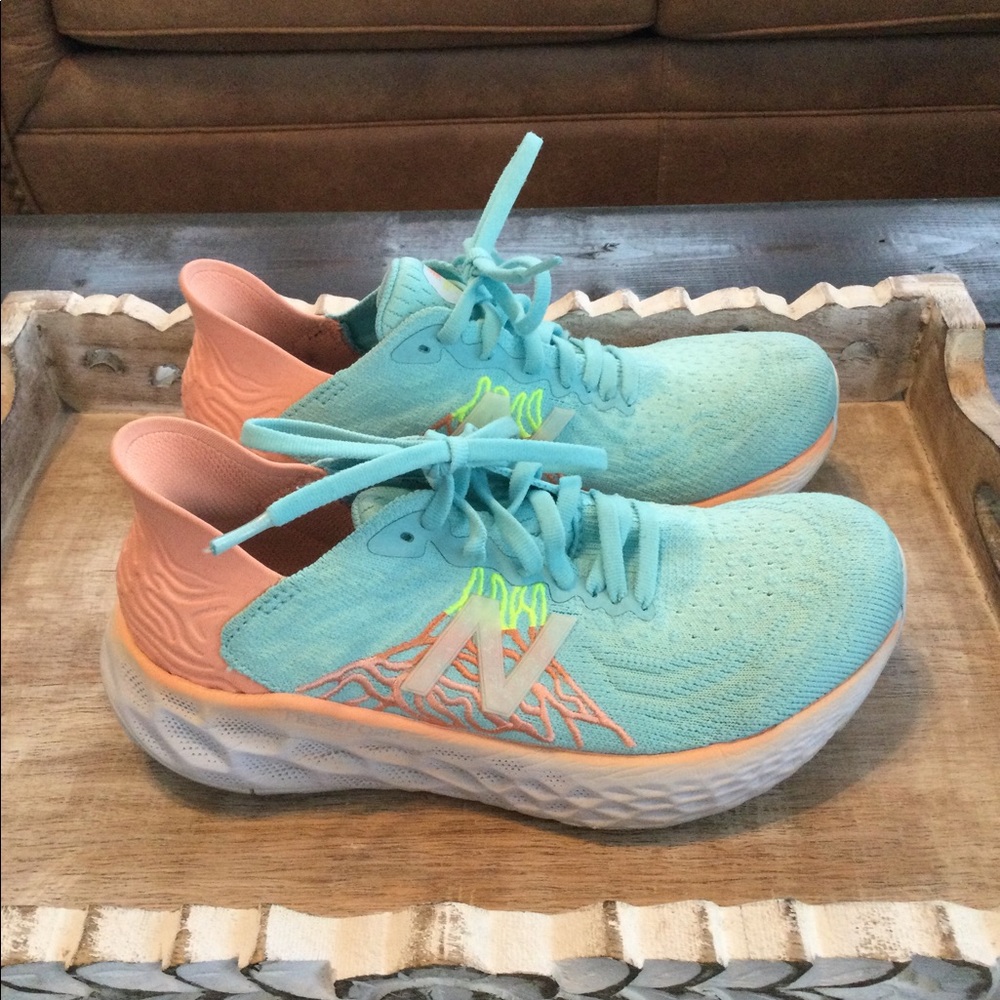 New balance fresh foam running shoes Sz 6